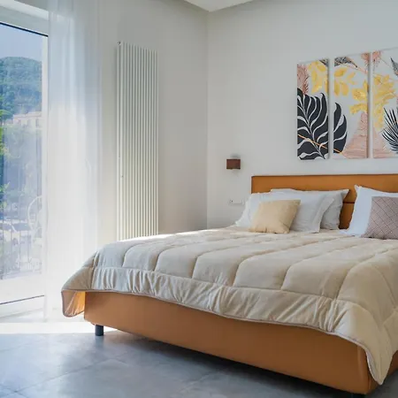 Apartment Nuovissimo Al Centro E Rilassante Ischia
