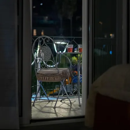 Apartment Nuovissimo Al Centro E Rilassante Ischia